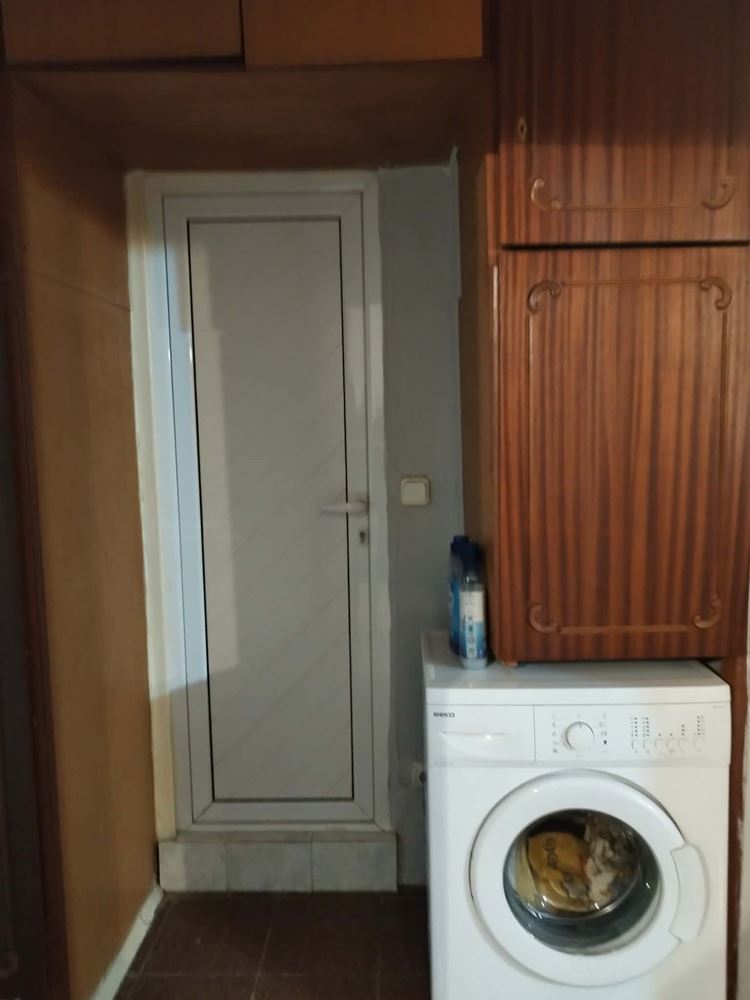 Двустаен апартамент, саниран блок, ТЕЦ, обзаведен, готов за нанасяне-0 Двустаен апартамент, саниран блок, ТЕЦ, обзаведен, готов за нанасяне - 0