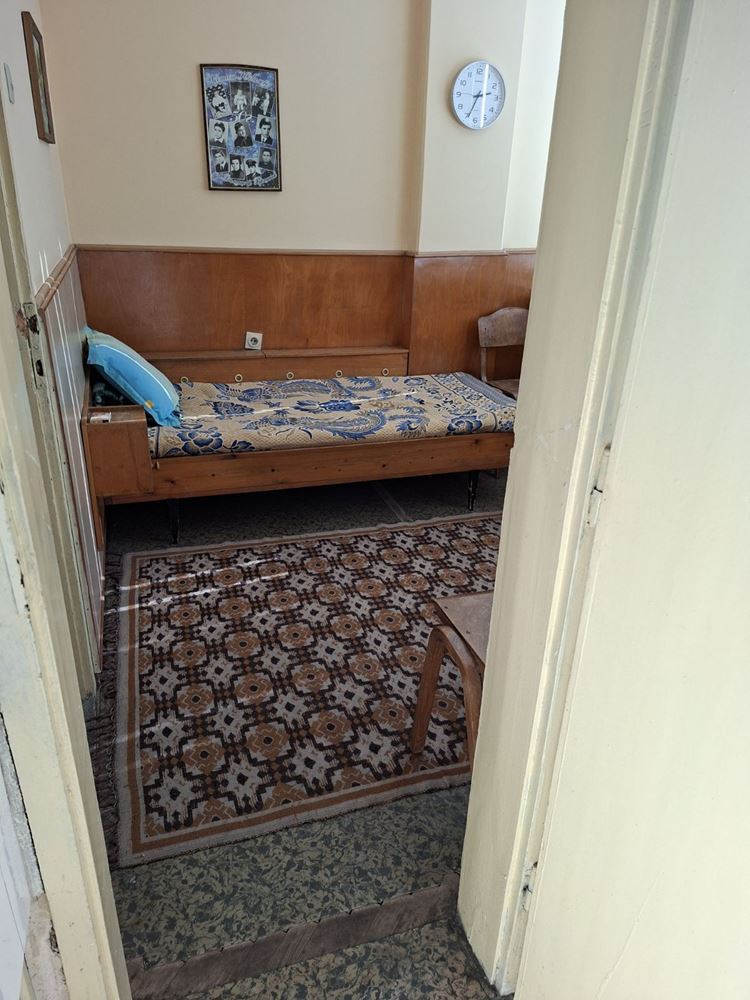 Двустаен апартамент с гараж в центъра – до Окръжна болница с ТЕЦ-0 Двустаен апартамент с гараж в центъра - до Окръжна болница с ТЕЦ - 0