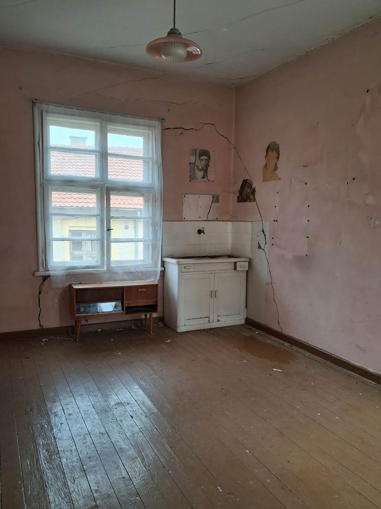 Къща в Центъра на града-0 Къща в Центъра на града - 0