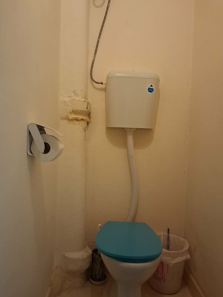 Двустаен апартамент с гараж в центъра – до Окръжна болница с ТЕЦ-0 Двустаен апартамент с гараж в центъра - до Окръжна болница с ТЕЦ - 0