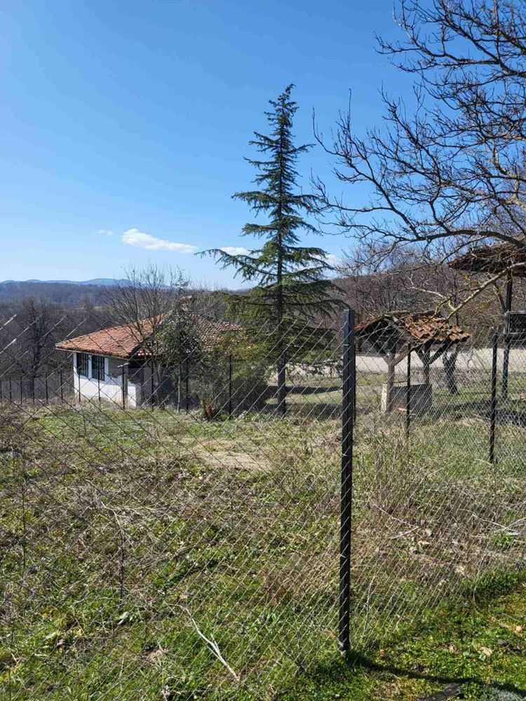 село Заичари нова къща за довършване и друга 120 годишна ан 2 етажа - 0