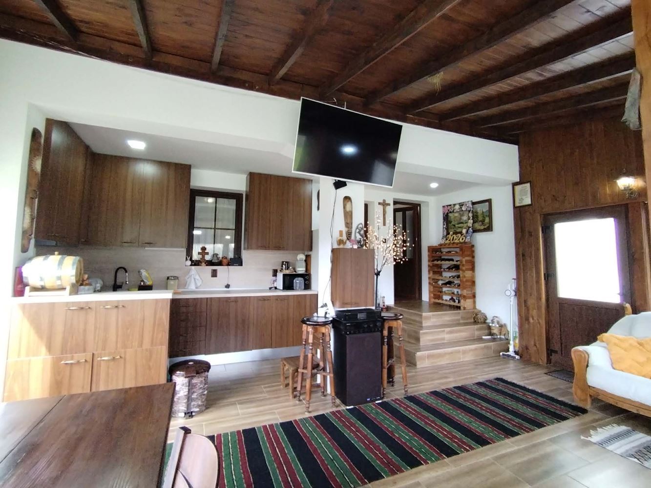 Уникален селски имот с автентичен дух в с. Божевци – близо до Сливен и Елена-0 Уникален селски имот с автентичен дух в с. Божевци – близо до Сливен и Елена - 0