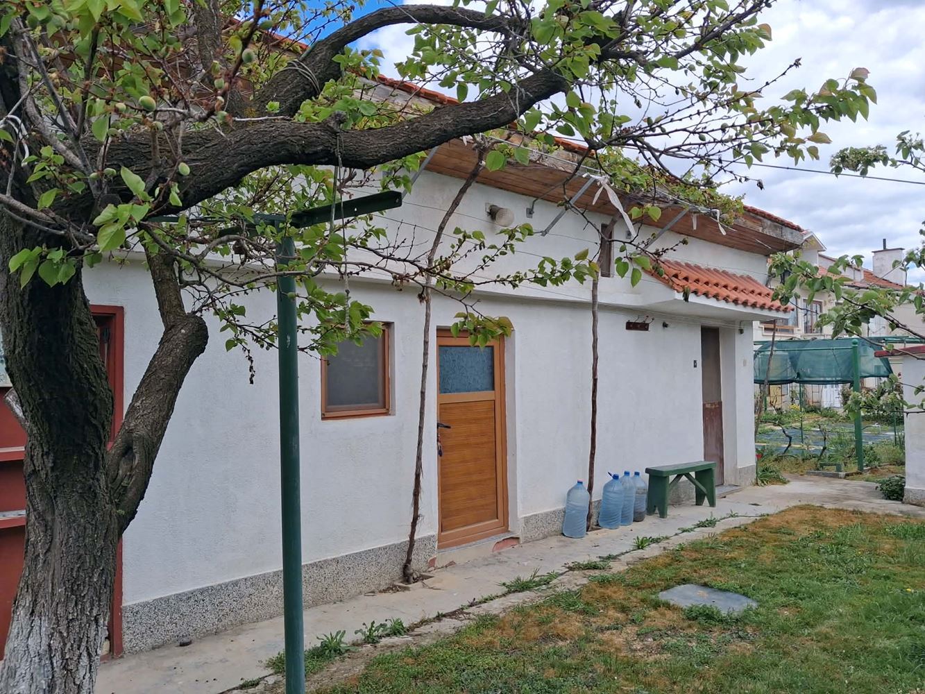 кв. Речица, Двуетажна Масивна Къща, Двор - 650 кв.м. - 0