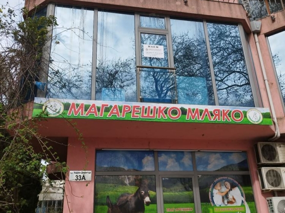 Център, Офис под наем, 50 кв.м, необзаведен - 0