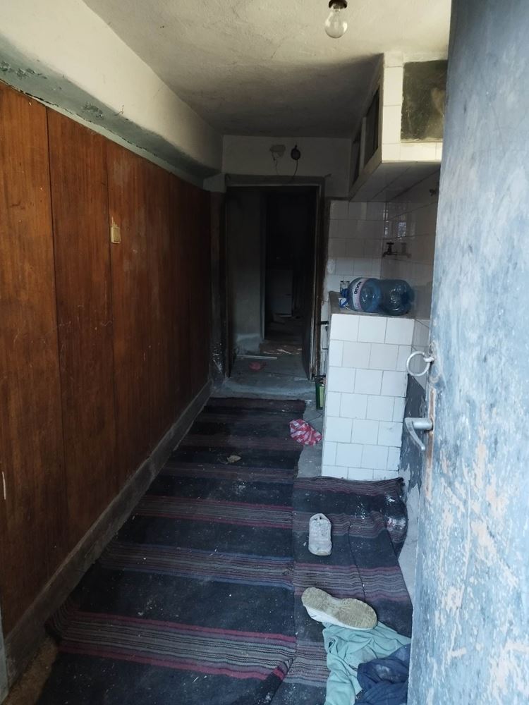 кв. ”КЛУЦОХОР” - продава тухлена къща с двор - 0