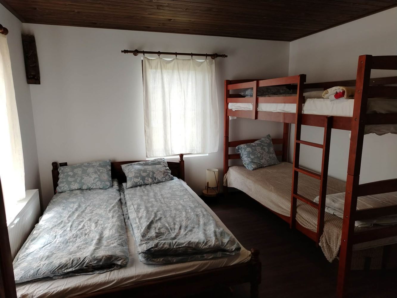 Уникален селски имот с автентичен дух в с. Божевци – близо до Сливен и Елена-0 Уникален селски имот с автентичен дух в с. Божевци – близо до Сливен и Елена - 0