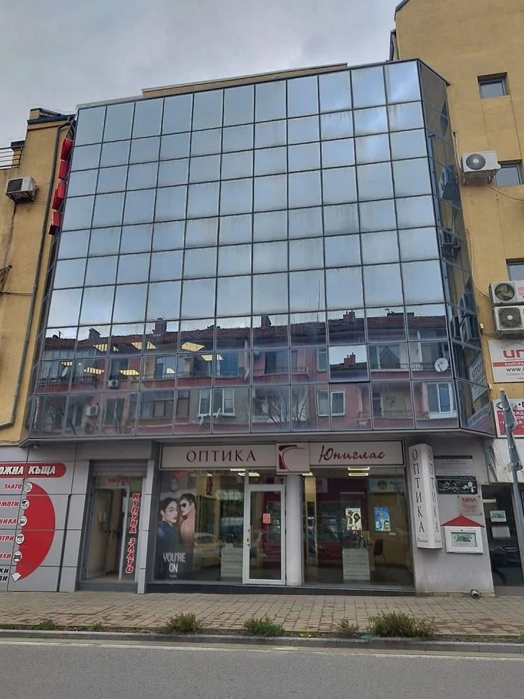 Blvd. Hadji Dimitar, Vollständig eingerichtetes und renoviertes Büro im Bürogebäude-0 Hadzhi-Dimitar-Boulevard, Vollständig möbliertes und renoviertes Büro in einem Bürogebäude – 0