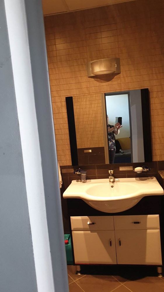 Център, Магазин, 75кв.м, партер, склад, санитарен възел-0 Център, Магазин, 75кв.м, партер, склад, санитарен възел - 0