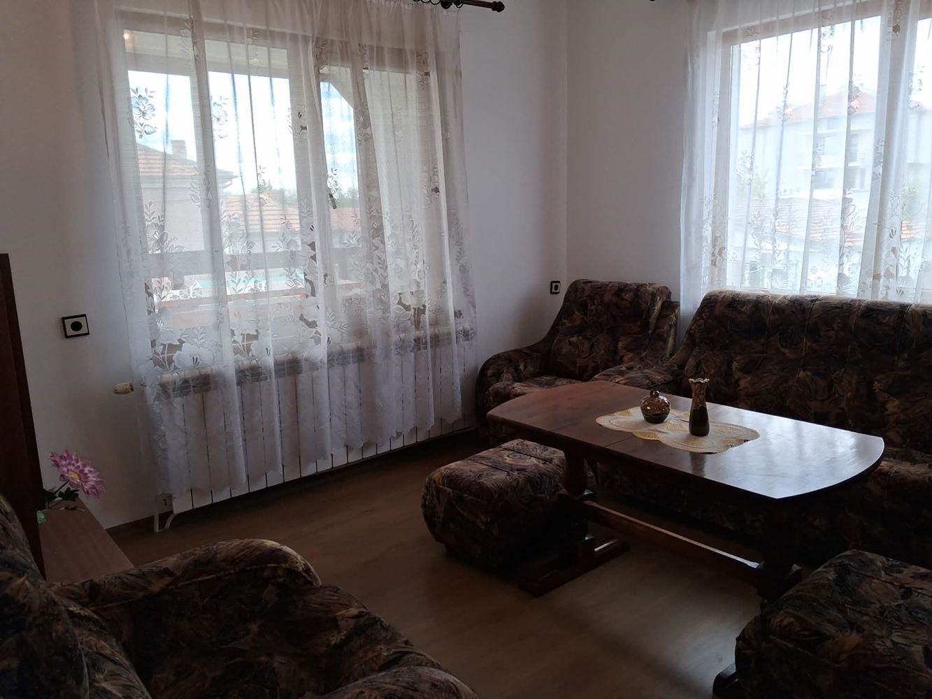 кв. Речица, Двуетажна Масивна Къща, Двор - 650 кв.м. - 0