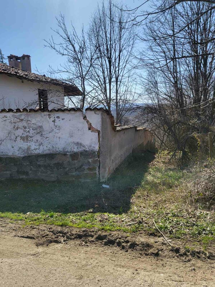 село Заичари нова къща за довършване и друга 120 годишна ан 2 етажа - 0