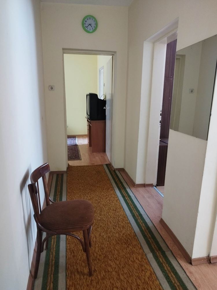 кв. ”КЛУЦОХОР” - продава тухлена къща с двор - 0