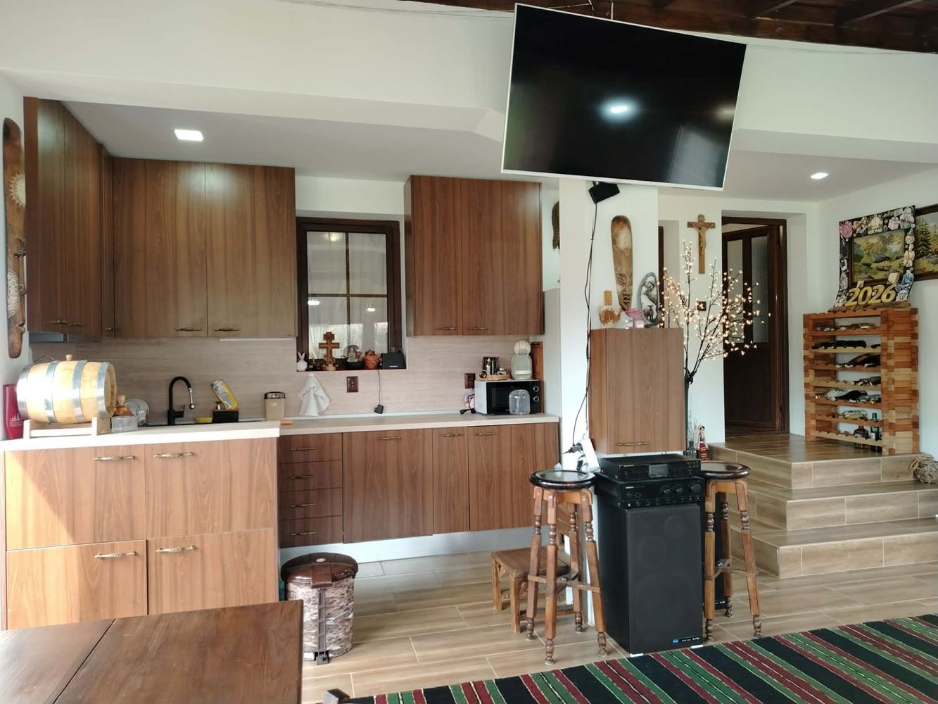 Уникален селски имот с автентичен дух в с. Божевци – близо до Сливен и Елена-0 Уникален селски имот с автентичен дух в с. Божевци – близо до Сливен и Елена - 0