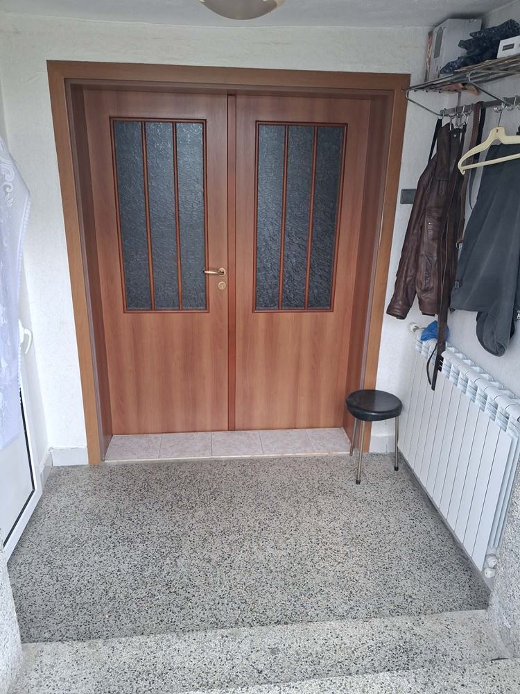 кв. Речица, Двуетажна Масивна Къща, Двор - 650 кв.м. - 0