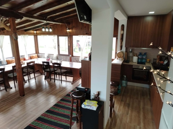 Уникален селски имот с автентичен дух в с. Божевци – близо до Сливен и Елена - 0