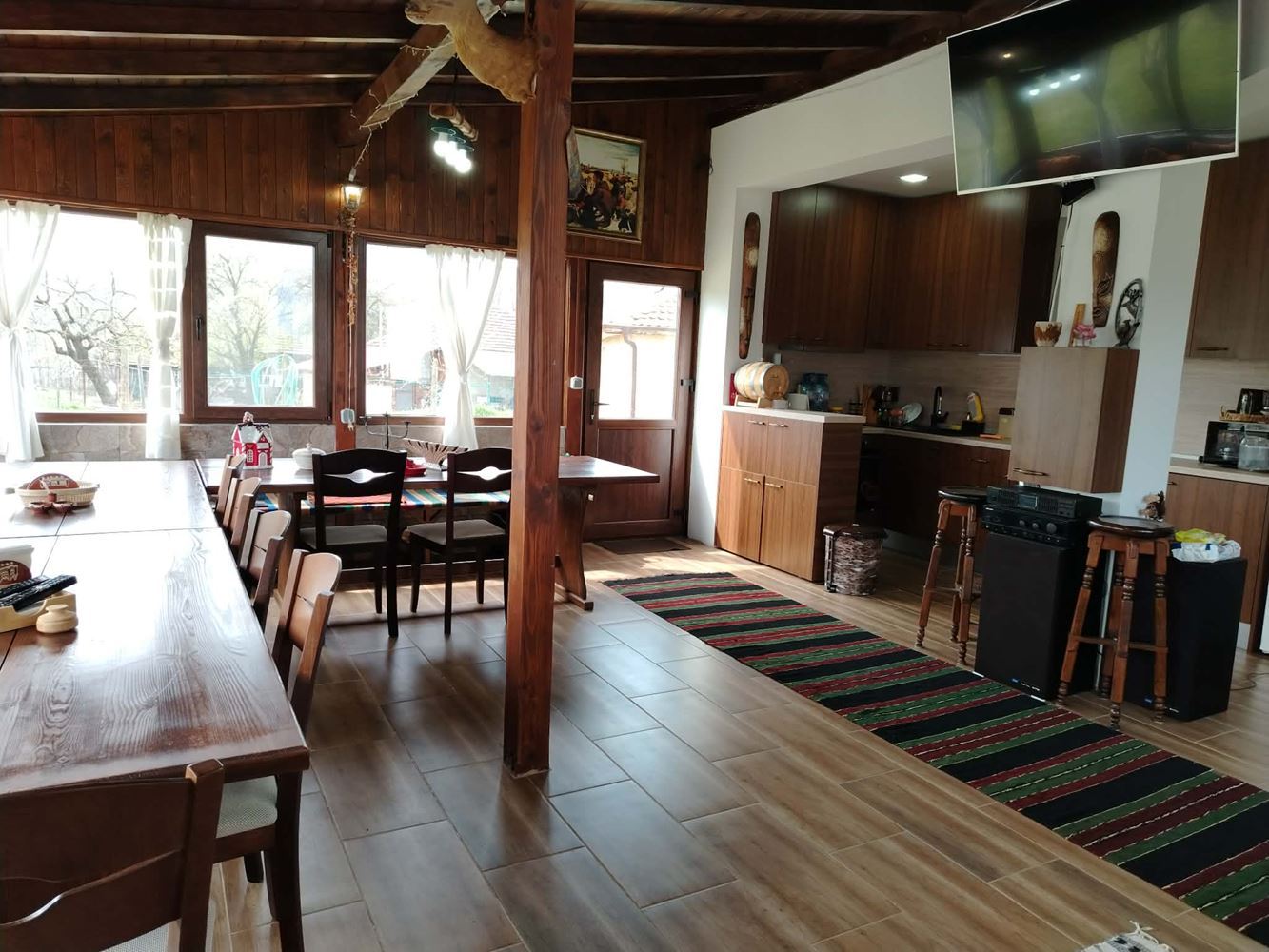 Уникален селски имот с автентичен дух в с. Божевци – близо до Сливен и Елена-0 Уникален селски имот с автентичен дух в с. Божевци – близо до Сливен и Елена - 0