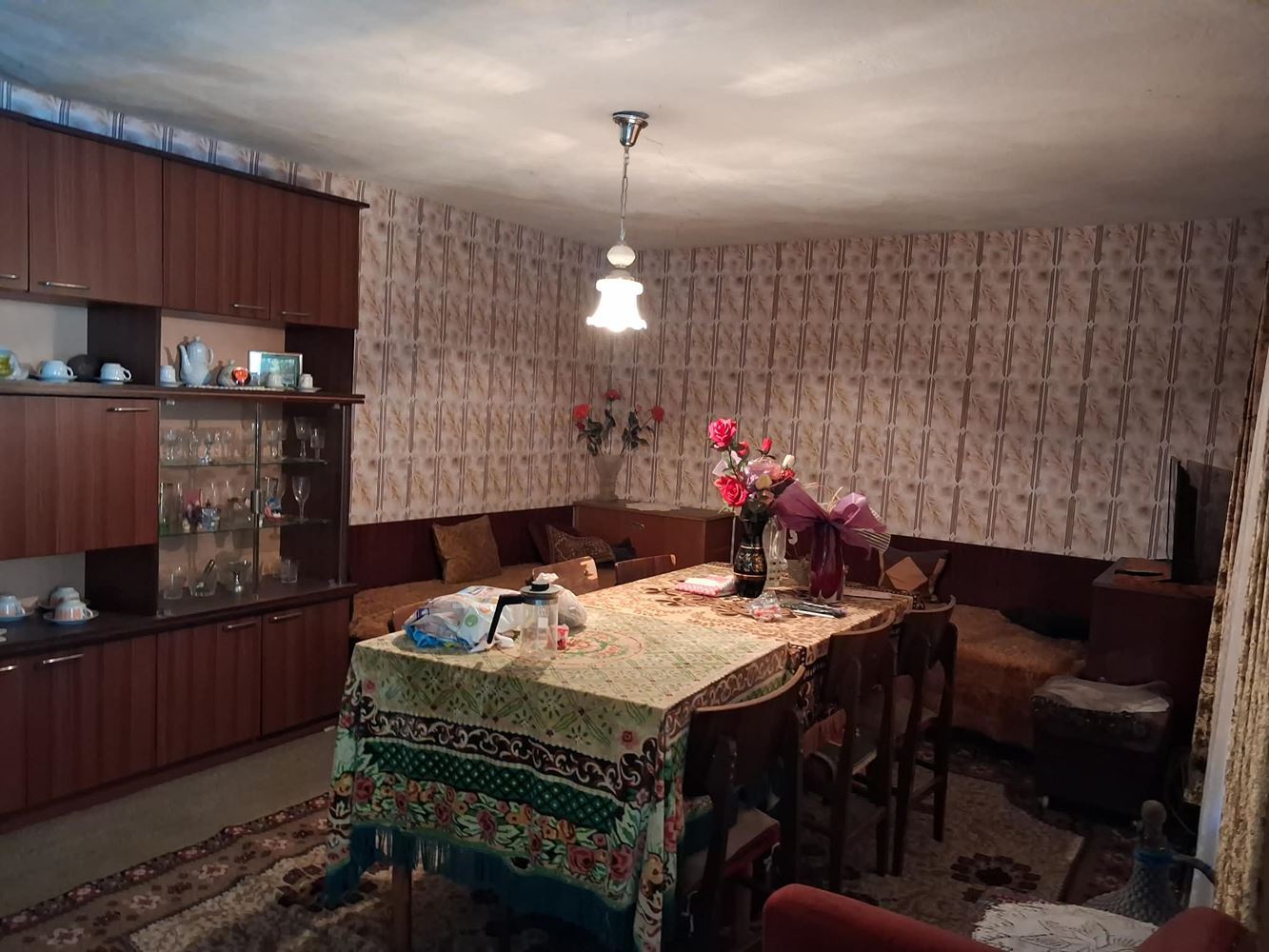 кв. Ново село, две къщи с двор 409 кв.м. - 0