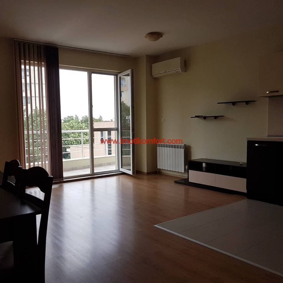 Център, до пл. Васил Левски, двустаен, НС, ТЕЦ - 0