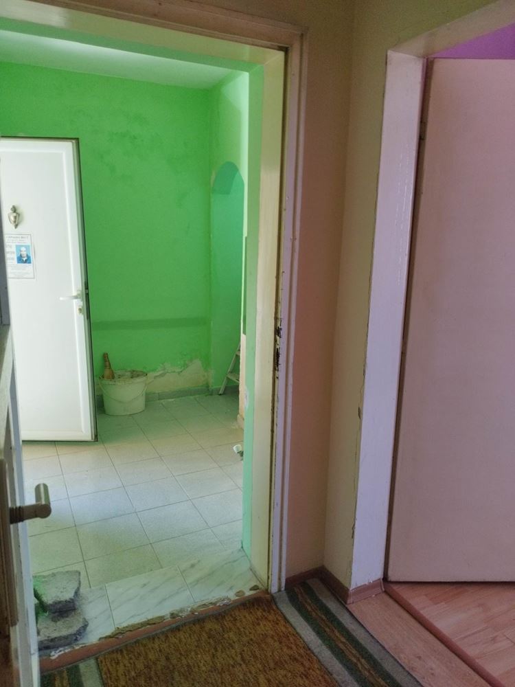 кв. ”КЛУЦОХОР” - продава тухлена къща с двор - 0