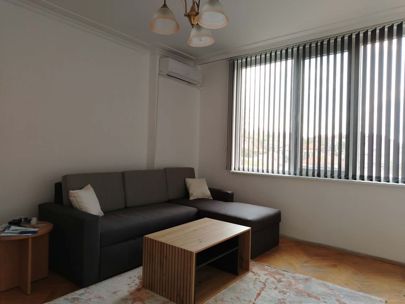 Светъл и уютен апартамент с панорама и голяма тераса в кв. Колю Фичето - 0