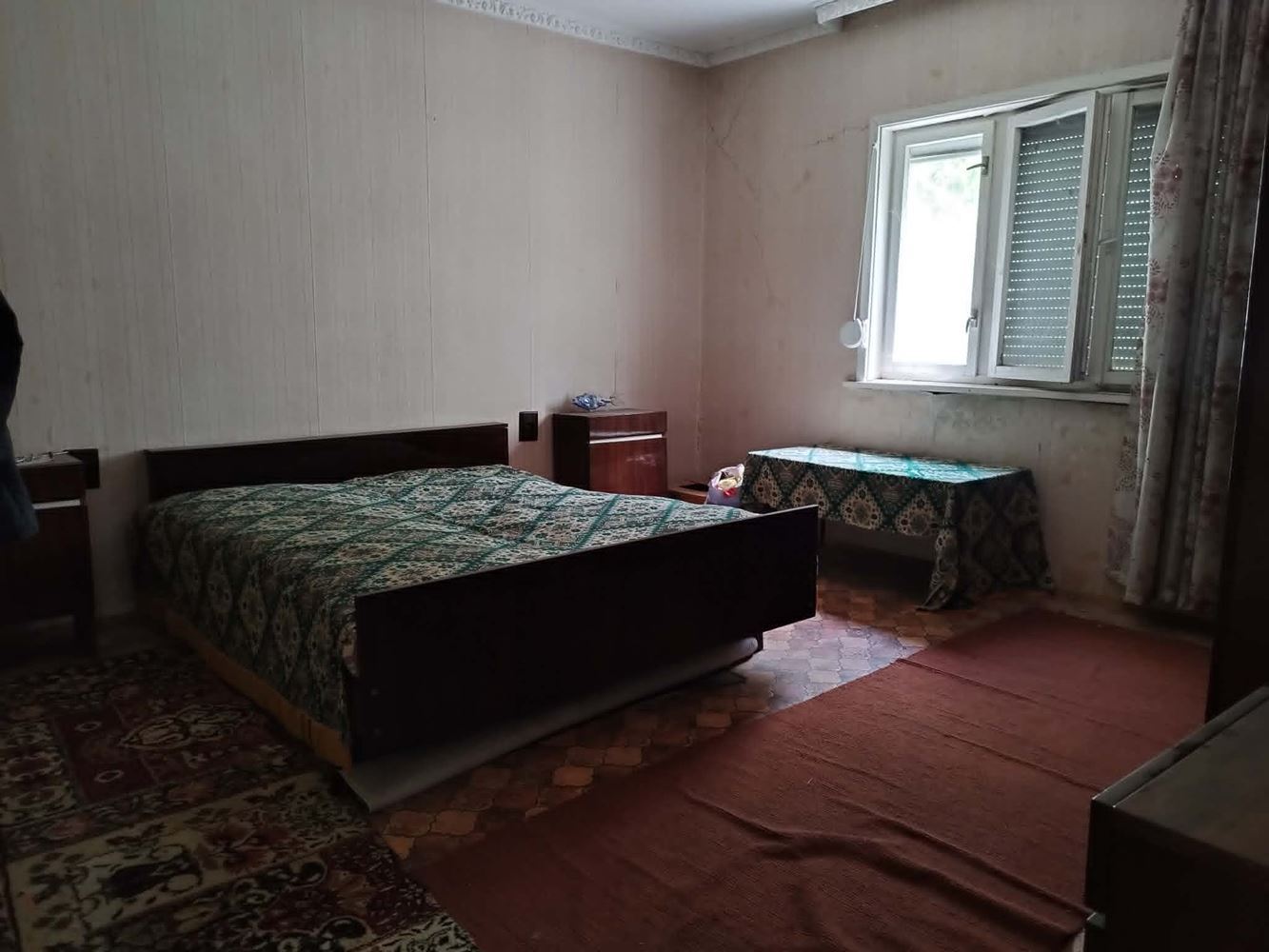 село Ковачите,масивна къща на два етажа с двор 1800 кв.м.-0 село Ковачите,масивна къща на два етажа с двор 1800 кв.м. - 0