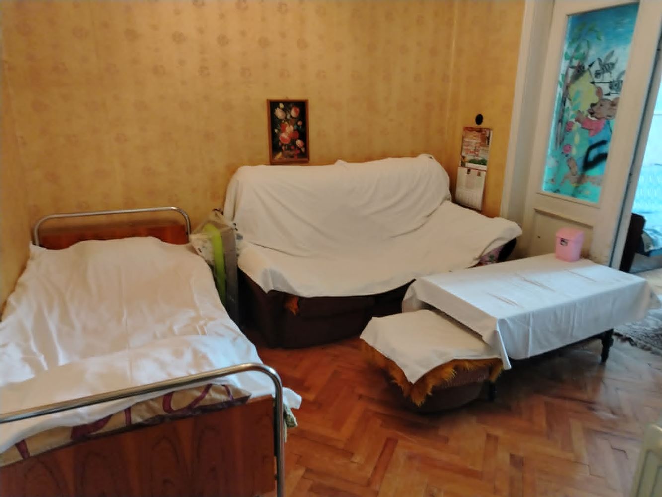 Ларго, Двустаен апартамент с отличен потенциал на Главната улица с чудесна панорама - 0