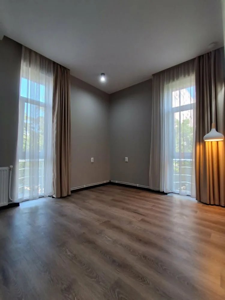 Quartal. Blue Stones, Luxuriöse neue Räumlichkeiten 70 qm zu vermieten - Erste Mieter-0 Stadtteil Sini Kamani, luxuriöse neue Räumlichkeiten mit 70 m² zu vermieten – Erstmieter – 0