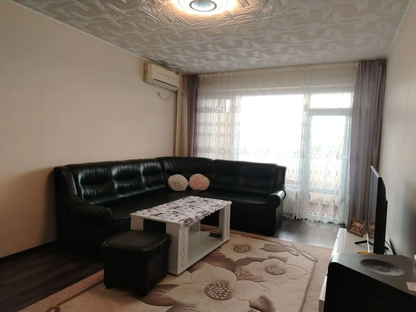 Quartal. Druschba, Ein-Zimmer-Wohnung, bereit zu bewegen in, saniert-0 Stadtteil Druzhba, Zweizimmerwohnung, bezugsfertig, saniert – 0