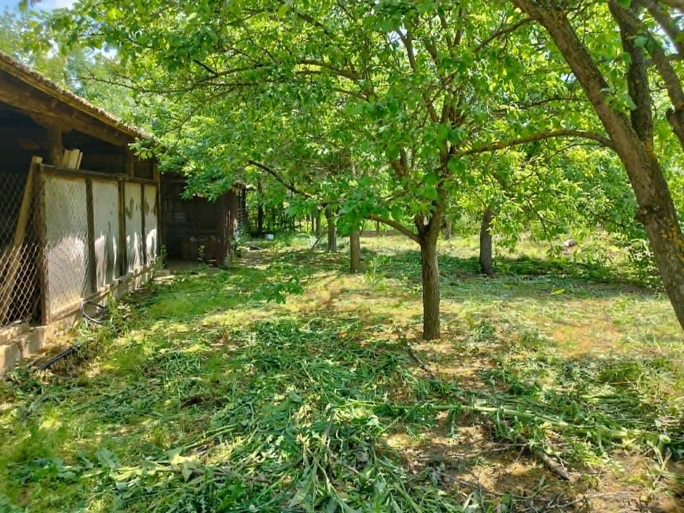 село Ковачите,масивна къща на два етажа с двор 1800 кв.м.-0 село Ковачите,масивна къща на два етажа с двор 1800 кв.м. - 0