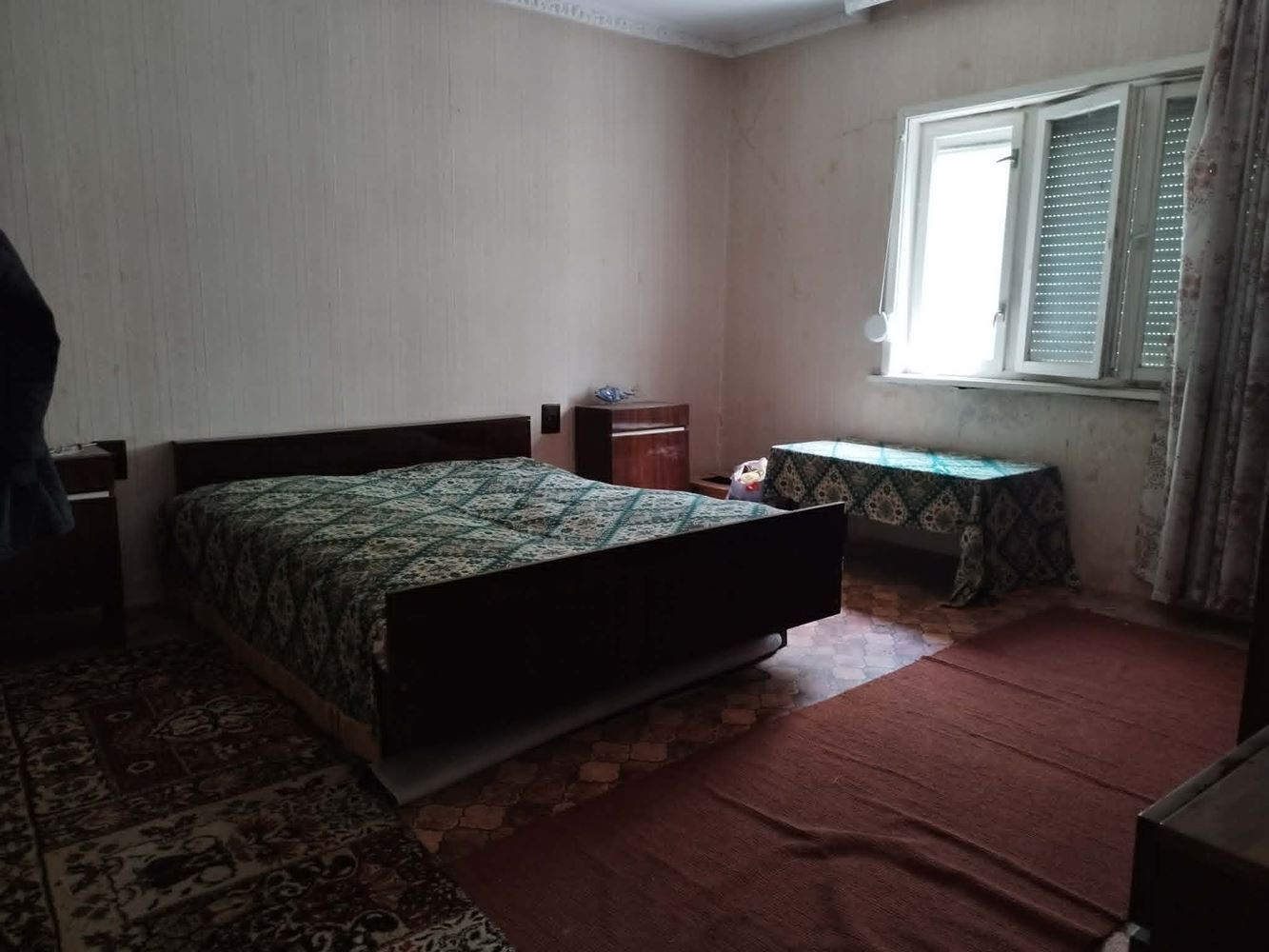 село Ковачите,масивна къща на два етажа с двор 1800 кв.м.-0 село Ковачите,масивна къща на два етажа с двор 1800 кв.м. - 0