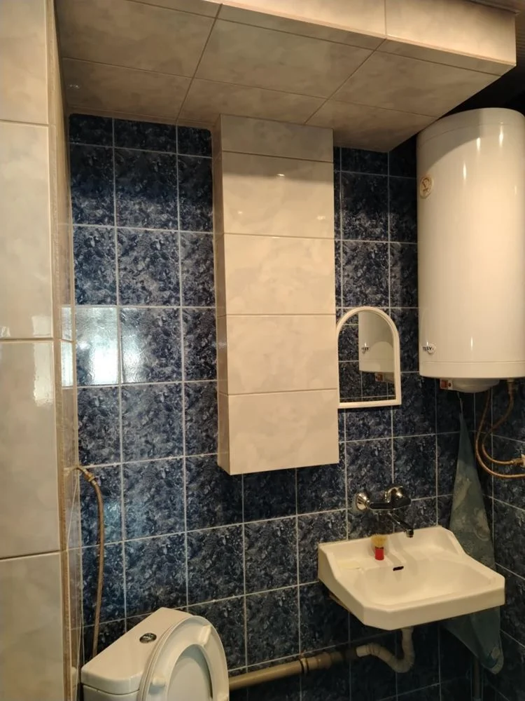 Meter von Largo, Ein-Zimmer-Wohnung, Backstein, nach der Renovierung, niedrigen Boden-0 Nur wenige Meter vom Largo entfernt, 2-Zimmer-Wohnung, Backsteinbau, renoviert, unteres Stockwerk – 0