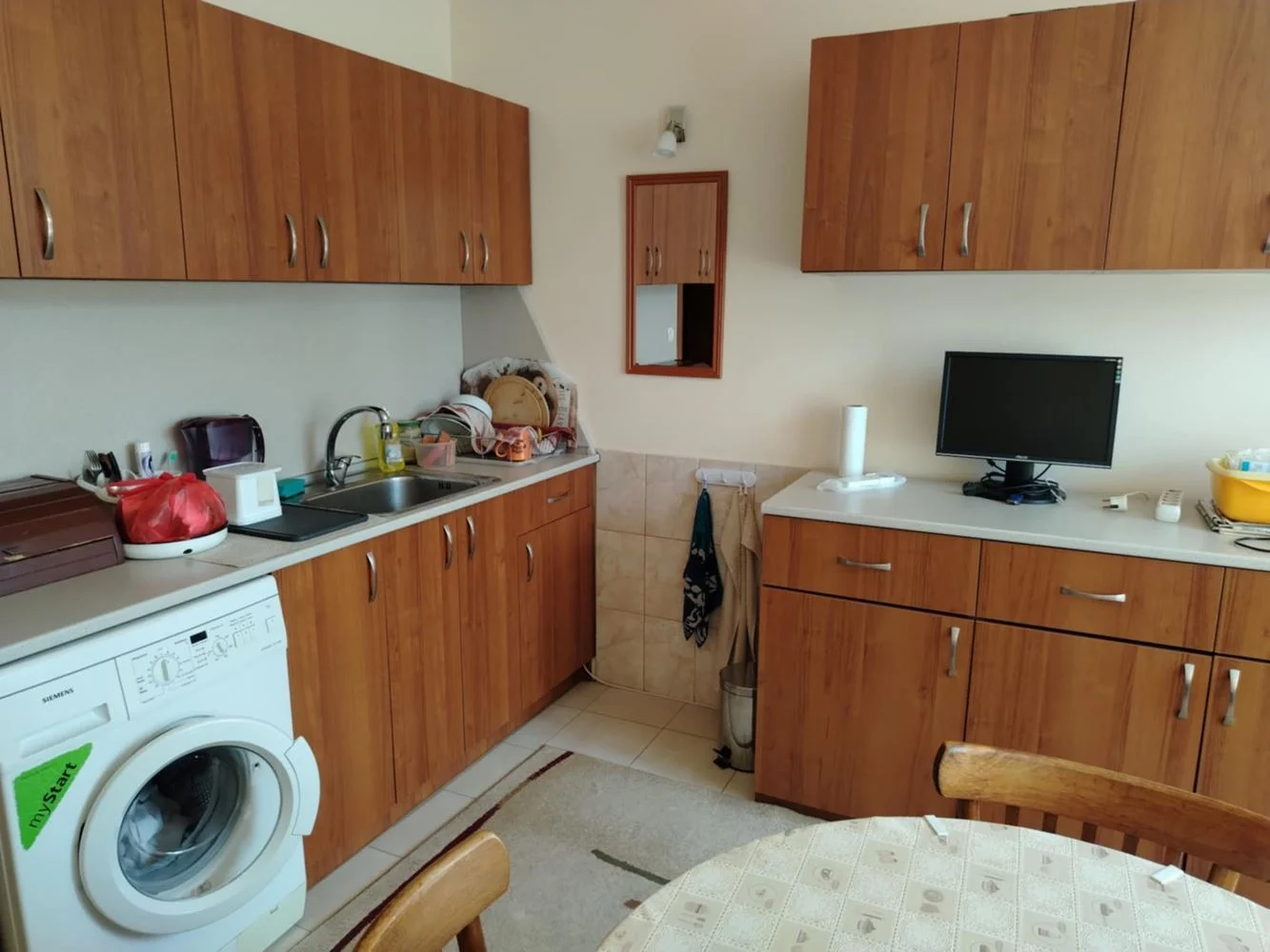 Meter von Largo, Ein-Zimmer-Wohnung, Backstein, nach der Renovierung, niedrigen Boden-0 Nur wenige Meter vom Largo entfernt, 2-Zimmer-Wohnung, Backsteinbau, renoviert, unteres Stockwerk – 0