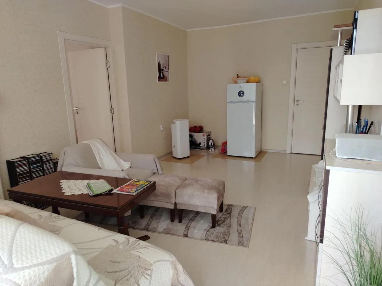 Meter von Largo, Ein-Zimmer-Wohnung, Backstein, nach der Renovierung, niedrigen Boden-0 Nur wenige Meter vom Largo entfernt, 2-Zimmer-Wohnung, Backsteinbau, renoviert, unteres Stockwerk – 0