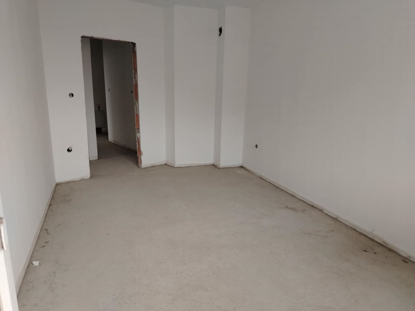 Şehir merkezinde, 3 yatak odalı yeni inşaat daire, mükemmel konum ve düzen-0 ЦГЧ, Апартамент ново строителство с 3 спални, отлично разположение и разпределение - 0