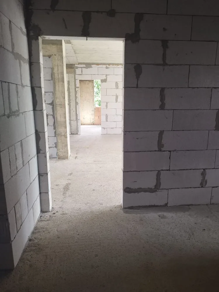 Gebäude mit drei Wohnungen mit jeweils drei Schlafzimmern – 0 Gebäude mit drei Wohnungen mit jeweils drei Schlafzimmern – 0
