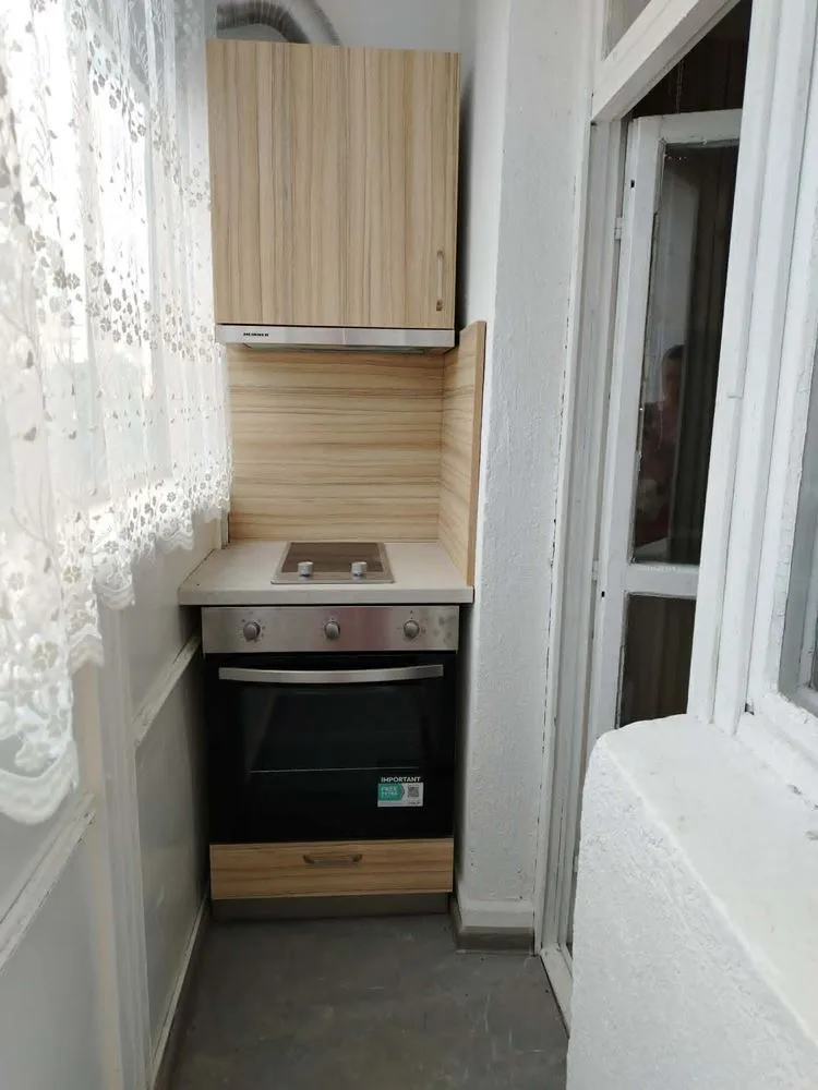 Zu verkaufen: Zweizimmer-Plattenbauwohnung mit Zentralheizung – Stadtteil Stoyan Zaimov-0 Продава се двустаен панелен апартамент с ТЕЦ - кв. Стоян Заимов - 0