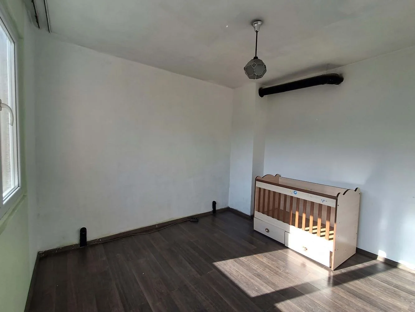 Ein-Zimmer-Wohnung zu verkaufen in Kv. Klutsohor-0 Двустаен апартамент за продажба в кв. Клуцохор - 0