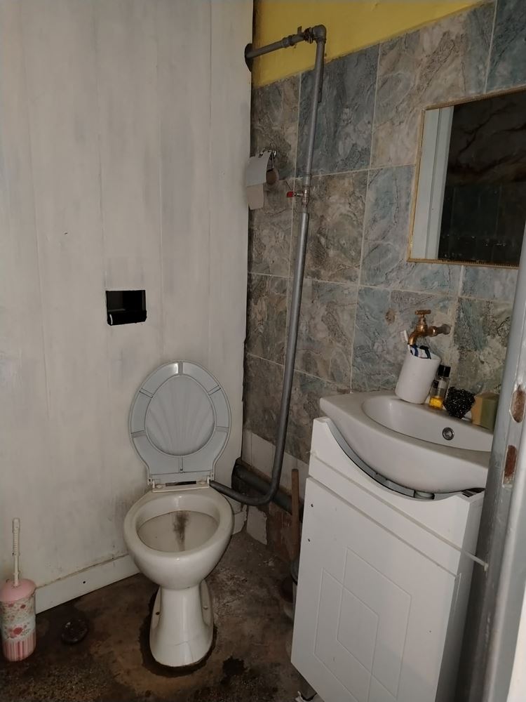 кв. Клуцохор - продава двустаен апартамент в санирана сграда - 0