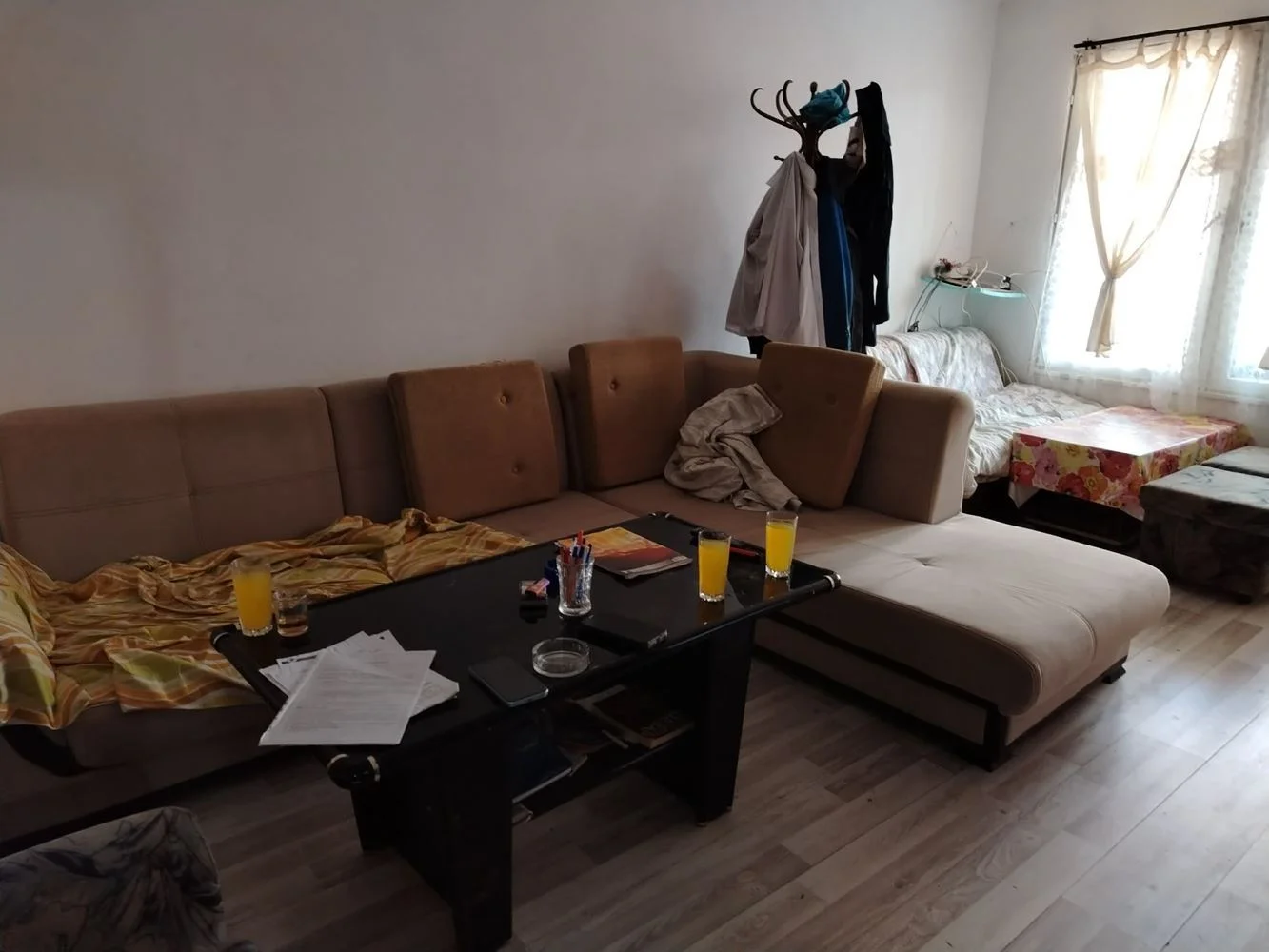 Stadtteil Klutsohor – Zweizimmerwohnung in einem sanierten Gebäude zu verkaufen – 0 кв. Клуцохор - продава двустаен апартамент в санирана сграда - 0