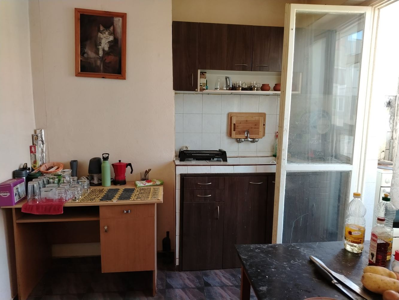 кв. Дружба, Двустаен апартамент, три отделни стаи, непоследен етаж - 0