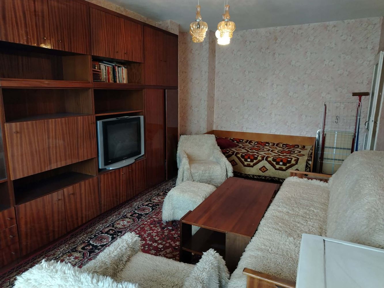 кв. Българка, Двустаен тухлен апартамент, без преход, ТЕЦ - 0
