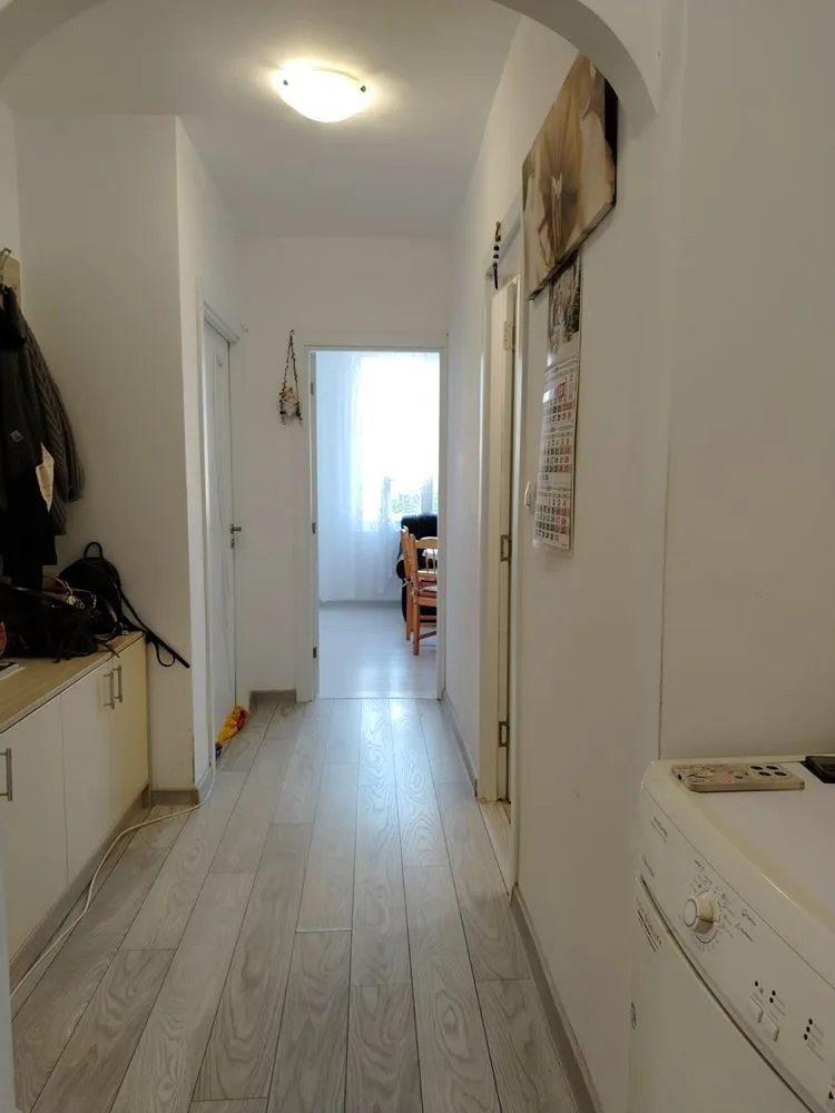 Mehrraumwohnung mit vielfältigen Nutzungsmöglichkeiten – in der Nähe des Stadtgartens-0 Mehrraumwohnung mit vielfältigen Nutzungsmöglichkeiten – in der Nähe des Stadtparks – 0