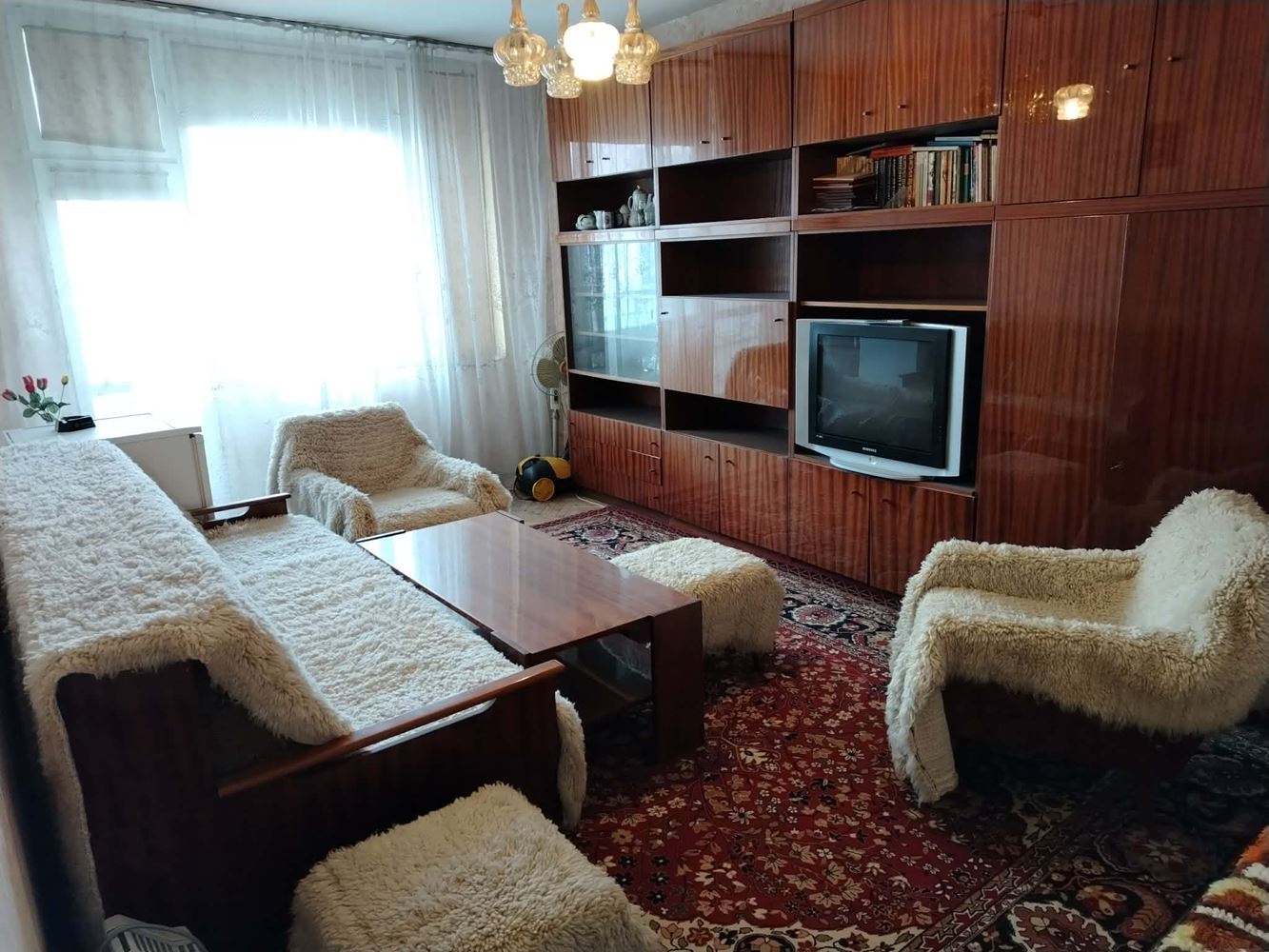 кв. Българка, Двустаен тухлен апартамент, без преход, ТЕЦ - 0