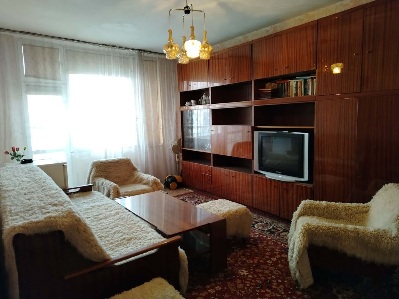 кв. Българка, Двустаен тухлен апартамент, без преход, ТЕЦ - 0