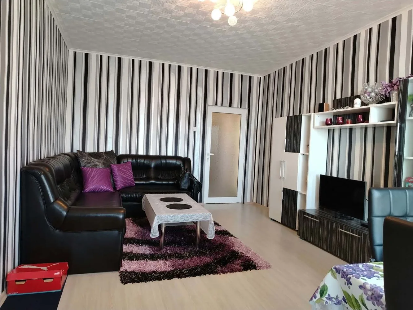 Dame Gruev Neighborhood, Spacious two-bedroom apartment with central heating and a wonderful panoramic view-0 Dame Gruev Neighborhood, Spacious two-bedroom apartment with central heating and a wonderful panoramic view - 0