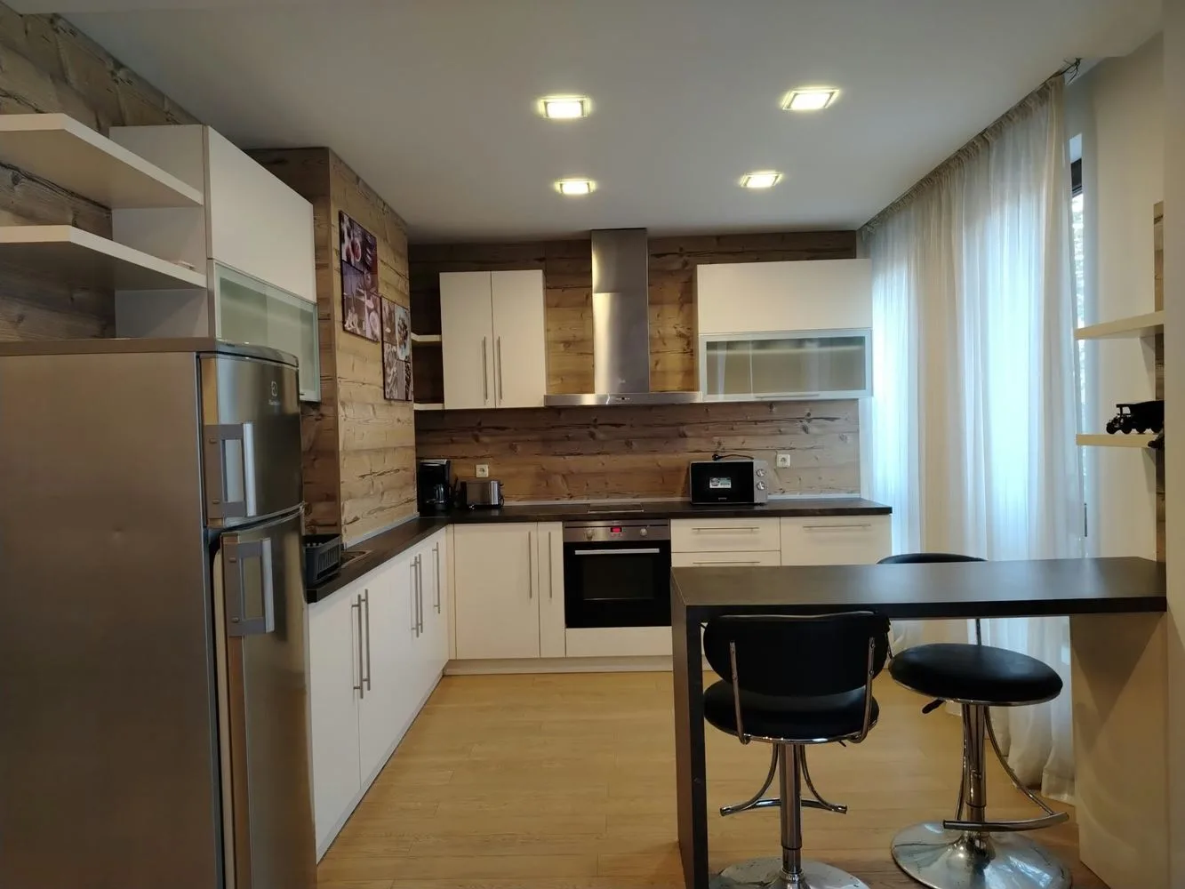 Stadtzentrum, Zweizimmerwohnung mit Garage, komplett möbliert, inkl. Nebenkosten, KEINE blaue Zone-0 Stadtzentrum, Zweizimmerwohnung mit Garage, komplett möbliert, inkl. Nebenkosten, KEINE blaue Zone – 0