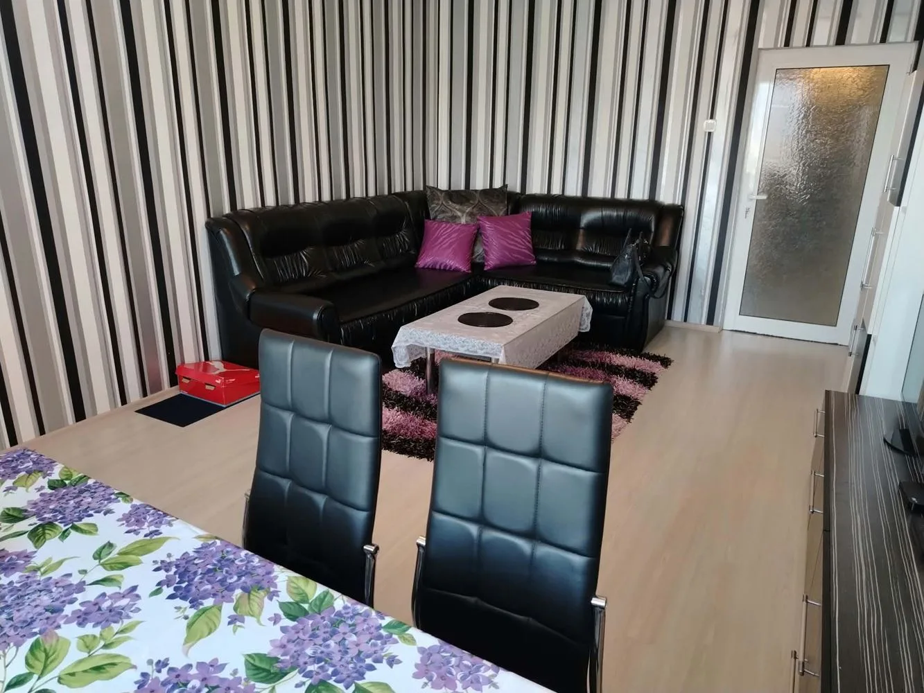 Dame Gruev Neighborhood, Spacious two-bedroom apartment with central heating and a wonderful panoramic view-0 Dame Gruev Neighborhood, Spacious two-bedroom apartment with central heating and a wonderful panoramic view - 0