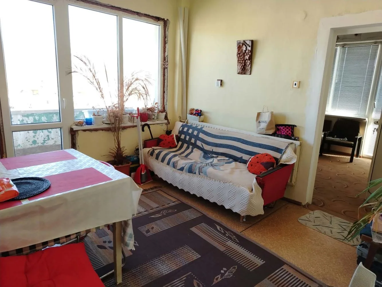 Dame Gruev Neighborhood, Spacious two-bedroom apartment with central heating and a wonderful panoramic view-0 Dame Gruev Neighborhood, Spacious two-bedroom apartment with central heating and a wonderful panoramic view - 0
