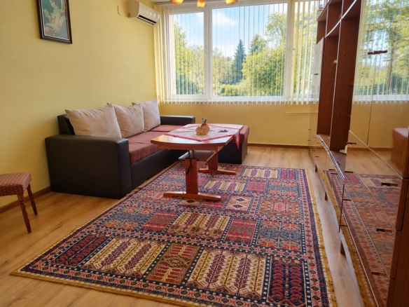 кв.Дружба, тристаен апартамент - 0