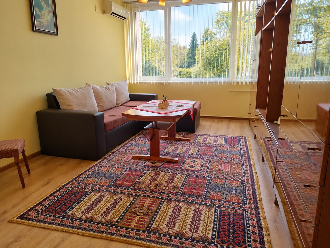 Stadtteil Druzhba, Dreizimmerwohnung – 0 Stadtteil Druzhba, Dreizimmerwohnung – 0