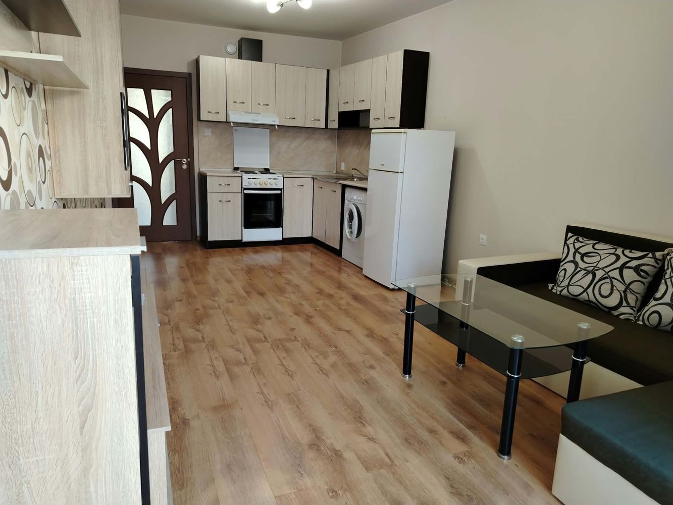Neben den zwei Aslanes, Ein-Zimmer-Wohnung zur Miete, möbliert-0 In der Nähe von „Die beiden Aslan“, möblierte Zweizimmerwohnung zu vermieten – 0